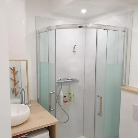 Holiday home Cocon A La Campagne - 20 Min - Paris 40 Min - 2 Terrasses